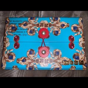 Pat McGrath mothership dark star palette